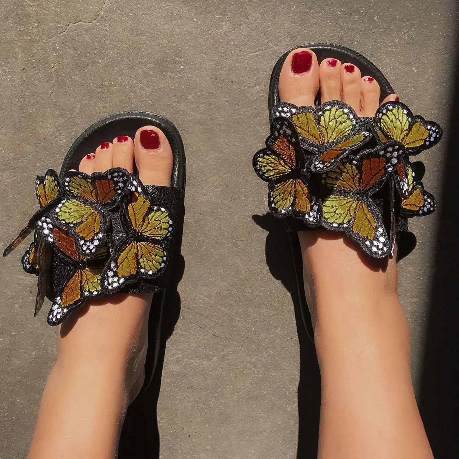 Women's Summer Flat Slide Sandals,Fashion Butterfly Sandals Summer Comfy Anti-Slip Open Toe Beach Slippers